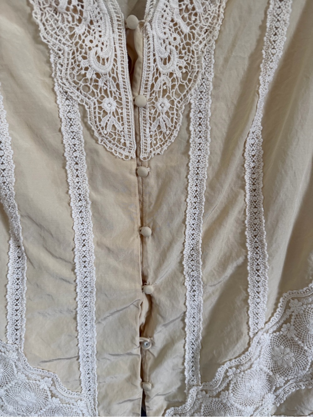 Coldwater Creek Cream Lace Trim Button-Front Blouse - Picture 2 of 6